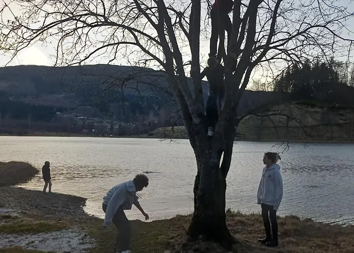 Nesvika 5 Bedroom Home, Only 25 Min From 펜션