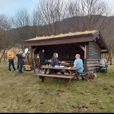 度假居 Nesvika Nature Reserve Home, Only 25 Min From