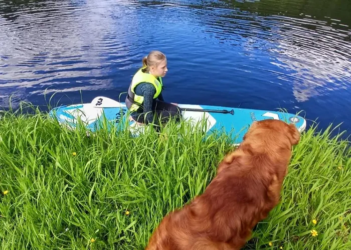 Hébergement de vacances Nesvika 5 Bedroom Home, Only 25 Min From